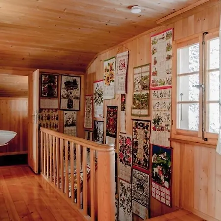Tatil Evi Chalet Lecocq Mit Alphuttenfeeling