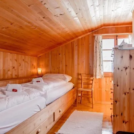 Holiday home Chalet Lecocq Mit Alphuttenfeeling