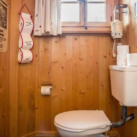 Holiday home Chalet Lecocq Mit Alphuttenfeeling *